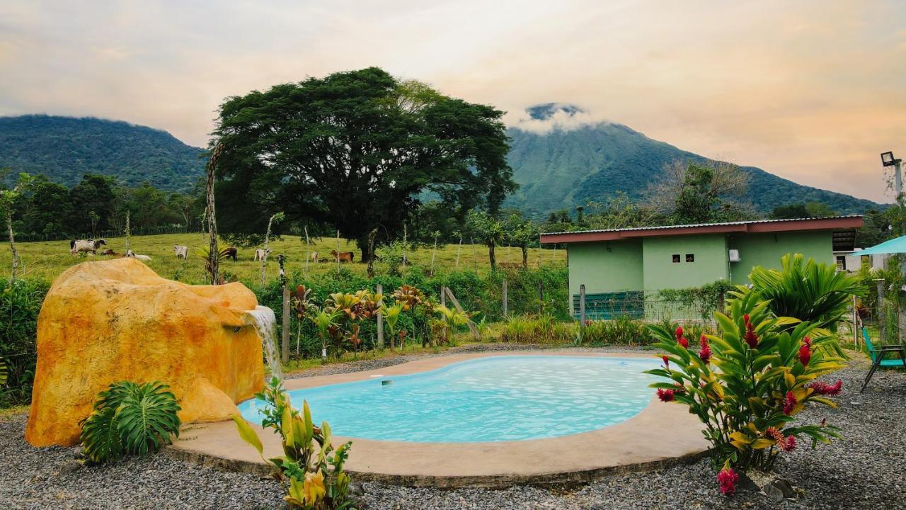 Chongos Place La Fortuna Buitenkant foto